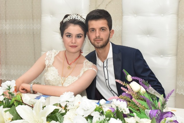 Hilal ile Mahmut'a Mutluluklar Dileriz.