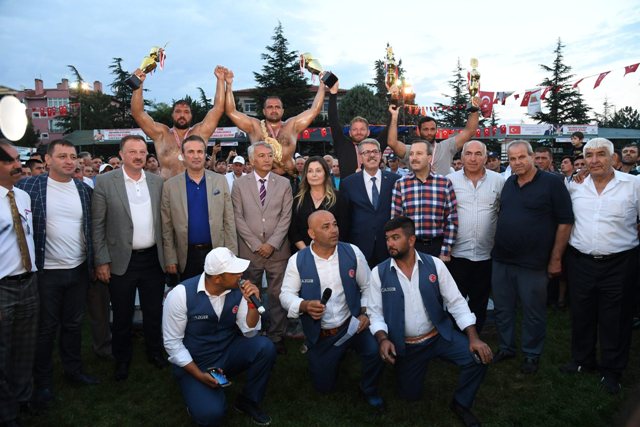 ISPARTA’NIN BAŞPEHLİVANI YEŞİL YEŞİL