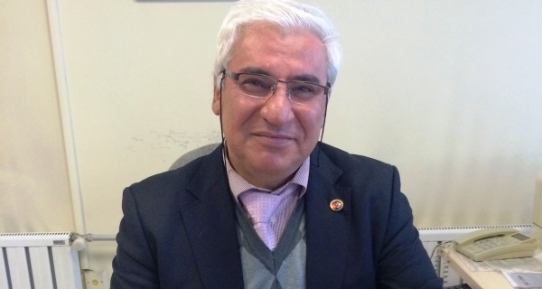 PTT Müdürü Ekmen'in Tayini Çıktı