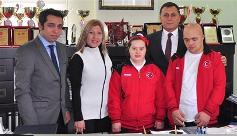 Eğirdir'li Özel Çocuklar Gevrek'i Ziyaret Etti
