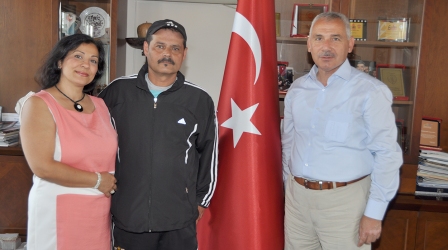 HAMBURG TAKIMI ALT YAPI SORUMLUSU SUVATLAR'DAN BAŞKAN ÖZMERAL'E ZİYARET