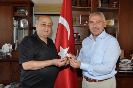 VALİ TIĞ, ÖZMERAL'İ ZİYARET ETTİ