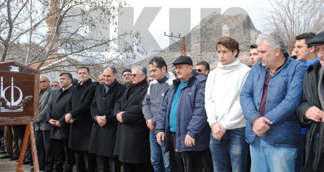 FAHRİYE BÜLBÜL BARLA'DA TOPRAĞA VERİLDİ