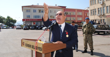 Türk Ordusu Türk milletinin öz cevheridir.