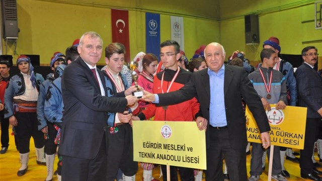 Eğirdir'e 3 Kupa
