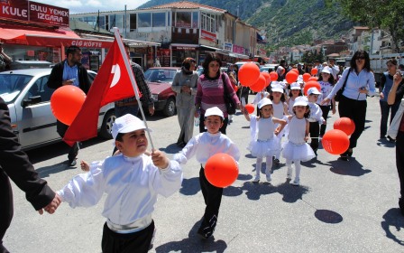 9 EYLÜL PAZARTESİ GÜNÜ UYUM İÇİN 1.SINIFLARA OKUL ZİLİ ÇALACAK