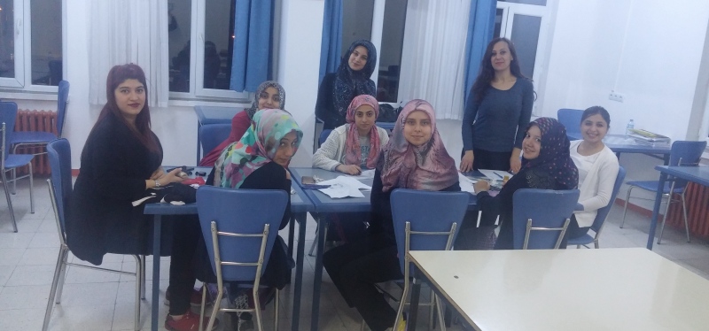 Üniversite Öğrencileri Streslerini Çeşitli Aktivitelerle Atıyorlar...