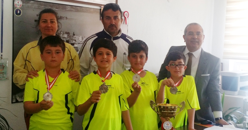 Eğirdir Süleyman Demirel Ortaokulu BOCCE'de İl İkincisi Oldu