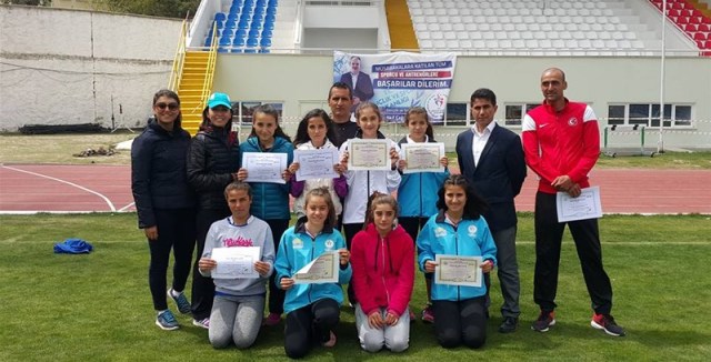 Anadolu?nun yıldızları Isparta?da yarıştı