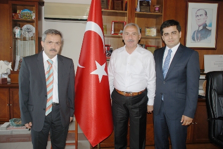 KAYMAKAMLARDAN BAŞKAN O. Nuri ÖZMERAL'E ZİYARET