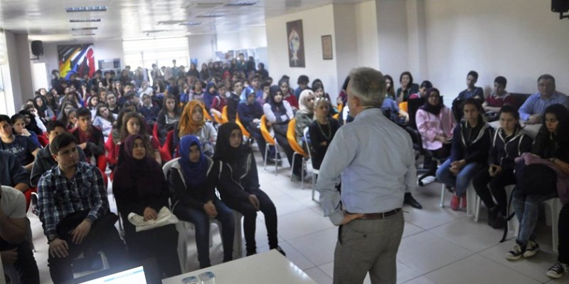 Son Yarım Asrın Hikayesi Gençlik Merkezinde