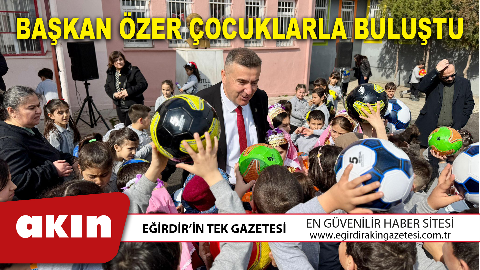 BAŞKAN ÖZER ÇOCUKLARLA BULUŞTU
