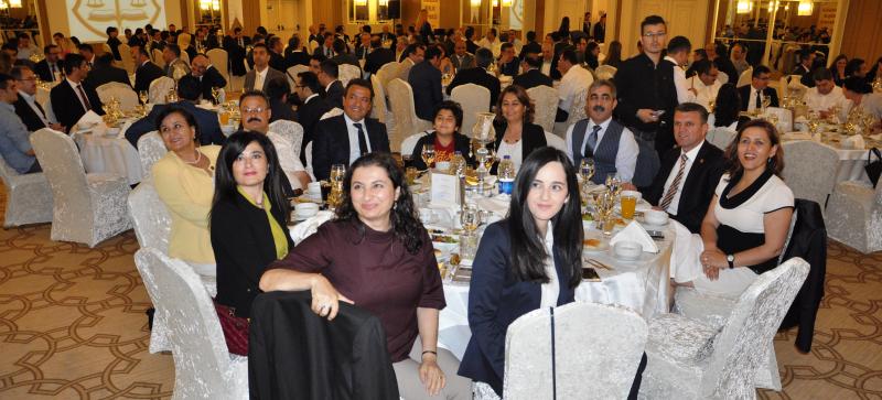 HAKİM VE SAVCILAR İFTARDA BULUŞTU