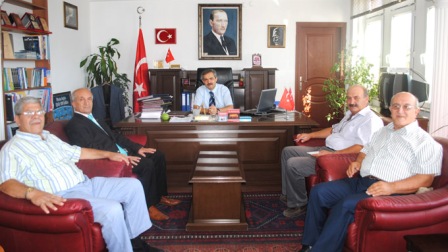 ATATÜRK ANITI İÇİN ÇALIŞMALAR HIZLA SÜRDÜRÜLÜYOR
