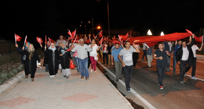 EĞİRDİR DEMOKRASİ NÖBETİNDE
