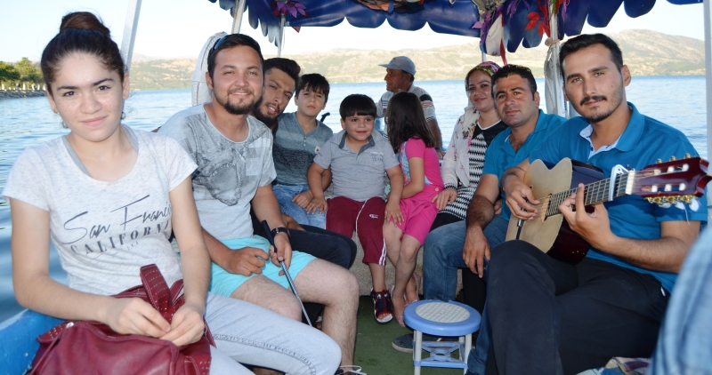 Eğirdir Gölü?nde Tekne Turu Keyfi?