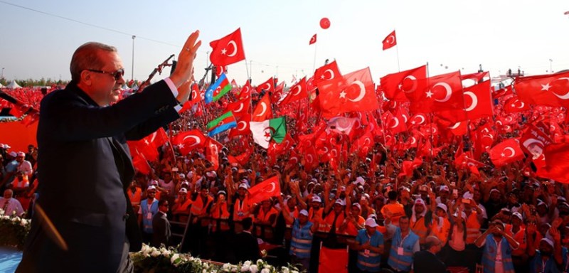 CUMHURBAŞKANI ERDOĞAN: ?MİLLETİMİZ ÇOK BÜYÜKTÜR, ESARET VE ZİLLET KABUL ETMEZ?