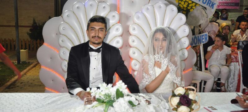 Mutluluklar Dileriz