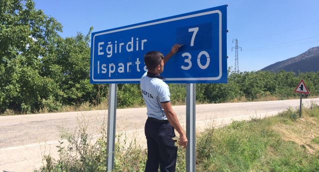 EĞİRDİR- BARLA ARASI 33 KM DEĞİL, 17 KM?.