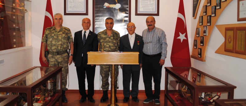 ADD Başkanı Öngün ve Gazi Torunları Komutan Emirdağ?ı Ziyaret Etti