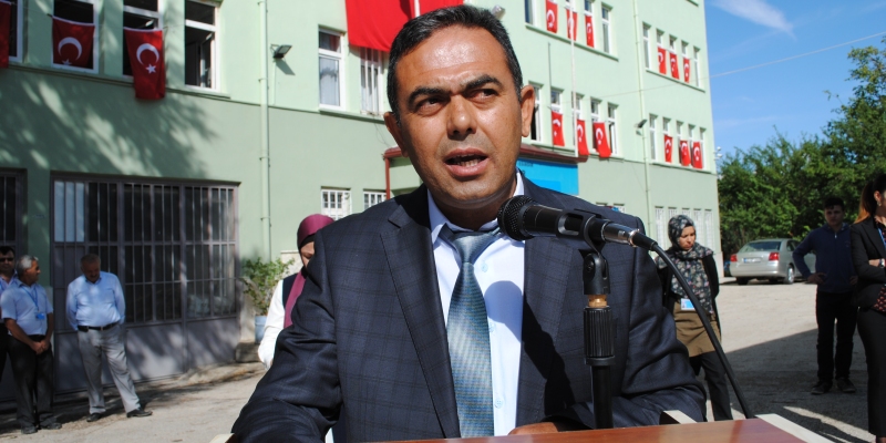 Bağlar Okulu Müdürü Halil Kurtuluş: ?Amacımız; dinamik, özgüvenli bir nesil yetiştirmektir.?