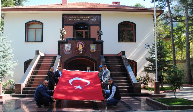 EĞİRDİR?DEKİ STK TEMSİLCİLERİ KOMUTAN EMİRDAĞ?I ZİYARET ETTİ