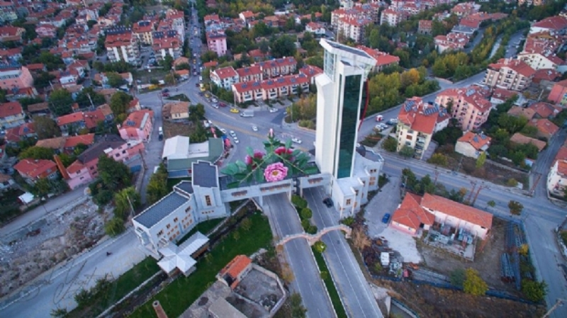 2025'te Isparta'nın nüfusu kaç olacak?