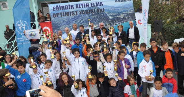 Eğirdir yelkencilikte bir numara olmak için aday