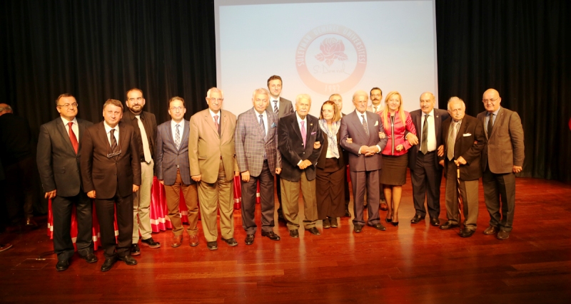 9. Cumhurbaşkanımız Süleyman Demirel Kalkınma ve Siyaset? konulu panelle anıldı.