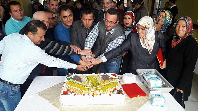 SDÜ Hastanesinden Emekli Olan Personele Plaket Töreni?
