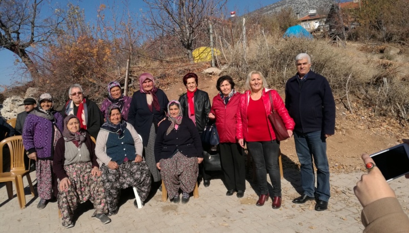 CHP KÖY ZİYARETLERİNE DEVAM EDİYOR...