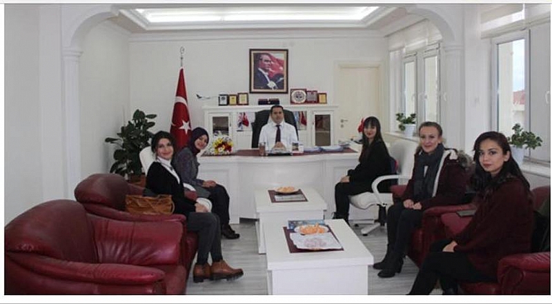 Süleyman Demirel Üniversitesi Öğrencilerinden Kaymakam AKDAŞ'a Ziyaret