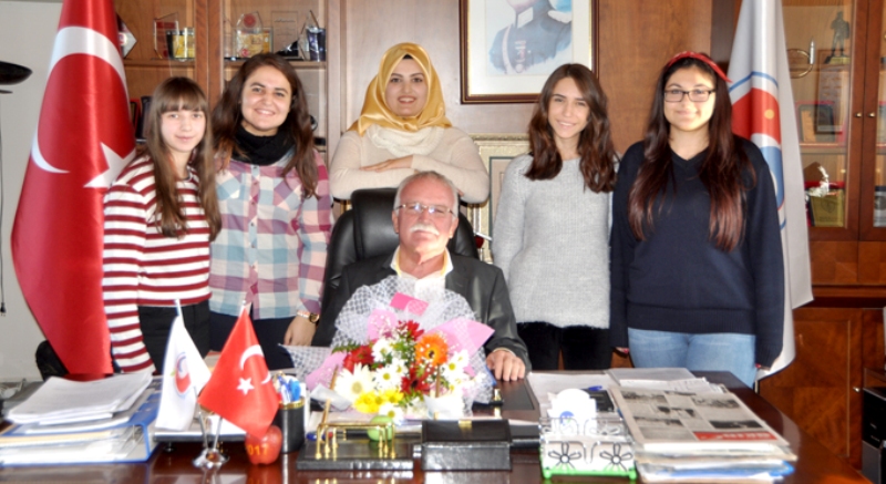 Başkan Şengöl, Siyaset Bilimci öğrencilere hayat dersi verdi