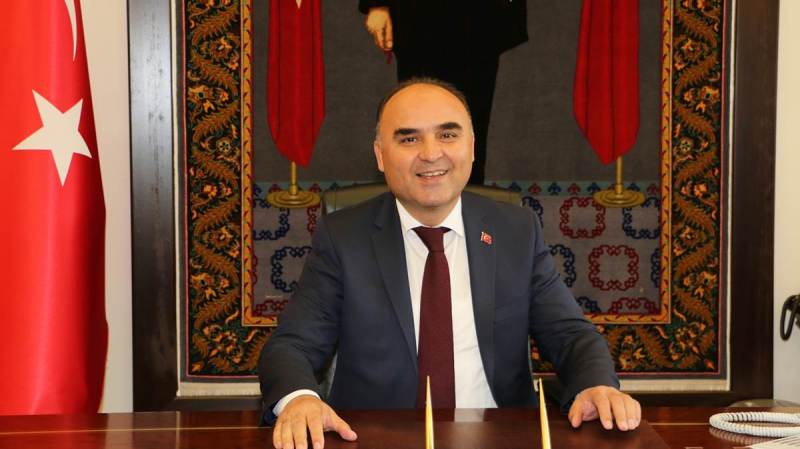 ISPARTA VALİSİ ŞEHMUS GÜNAYDIN?IN YENİ YIL MESAJI