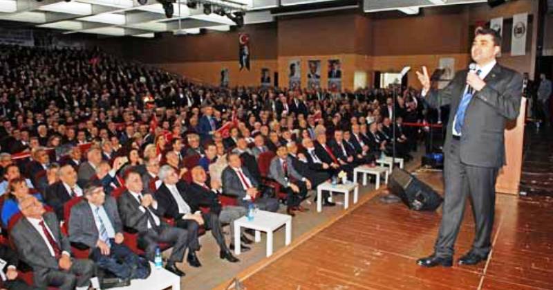 Gültekin Uysal, üçüncü kez Demokrat Parti Genel Başkanı!