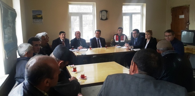 Aksu İlçesi Sofular Köyünde Halk Toplantısı