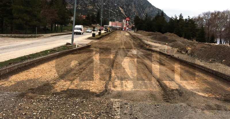 EĞİRDİR?DE SICAK ASFALT ÇALIŞMALARI BAŞLADI