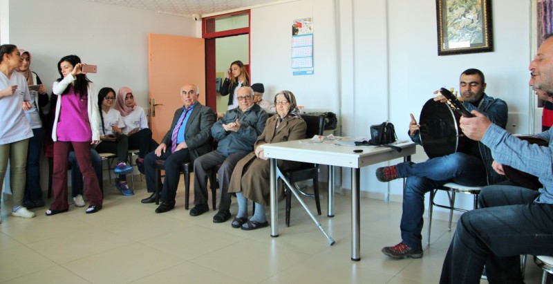 MAREM PERSONELİNDEN HUZUREVİNE ANLAMLI ZİYARET