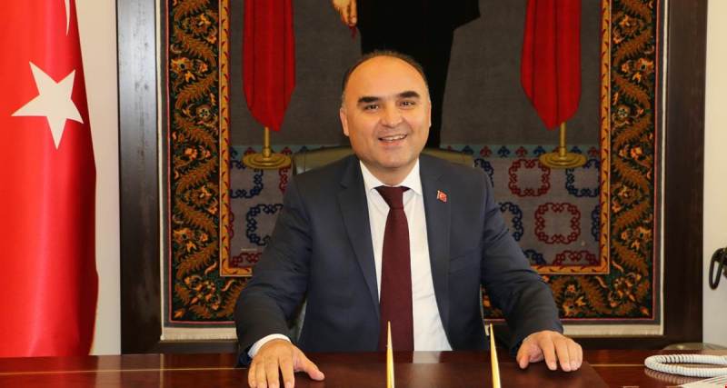 ISPARTA VALİSİ ŞEHMUS GÜNAYDIN?IN 10 NİSAN POLİS HAFTASI MESAJI