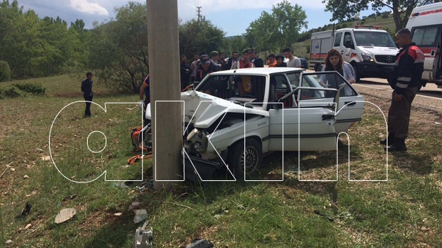 TRAFİK KAZASINDA İKİ KİŞİ YARALANDI