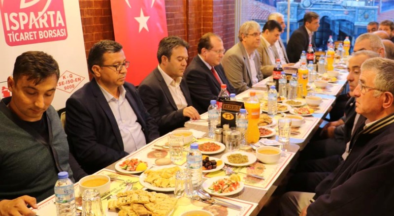 ITB?nin ilk iftar programı Yalvaç?ta gerçekleştirildi