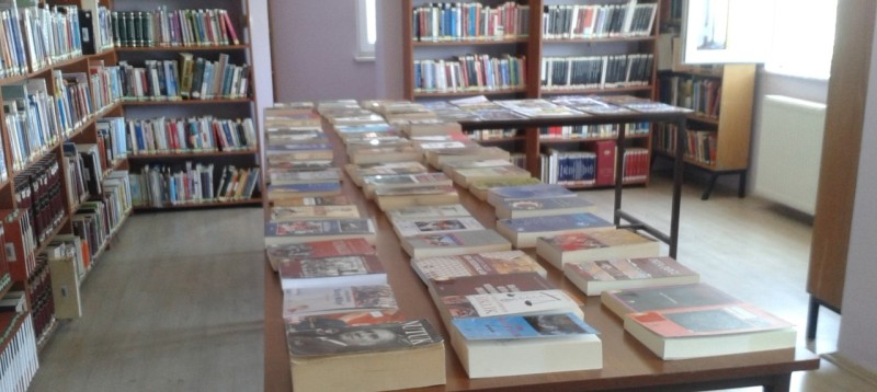 EĞİRDİR İLÇE HALK KÜTÜPHANESİNDE 15 TEMMUZ SERGİSİ AÇILDI