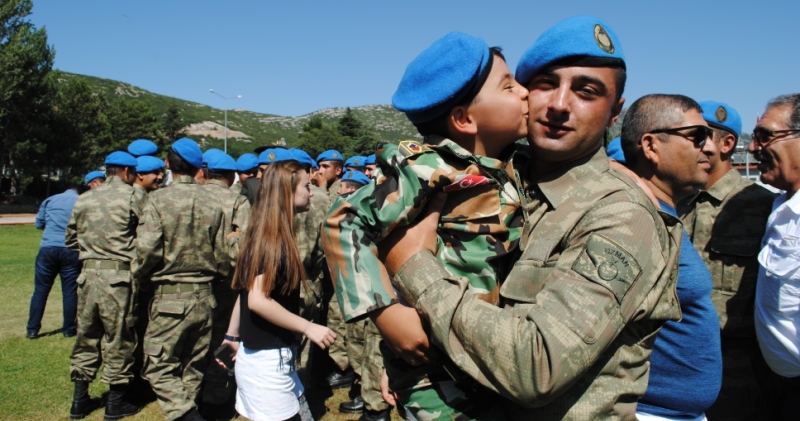 267 Uzman Erbaş Mavi Bere Taktı?