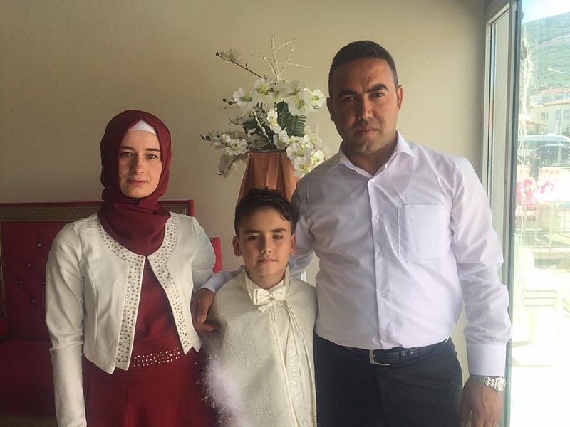 ÇAĞLAYAN AİLESİNİN  MUTLU GÜNÜ
