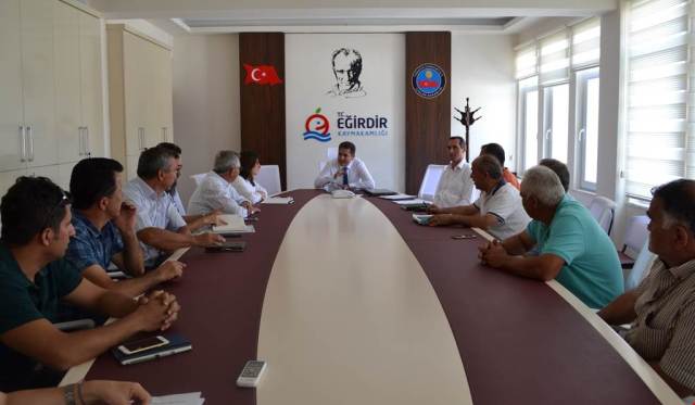 Eğirdir Gölünde Yaşanan Balık Kaçışları İçin Araştırma Komisyonu Kuruldu