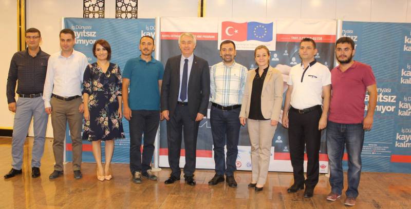 Ülkemizin gelişmesi ve büyümesi için herkese görev düşüyor