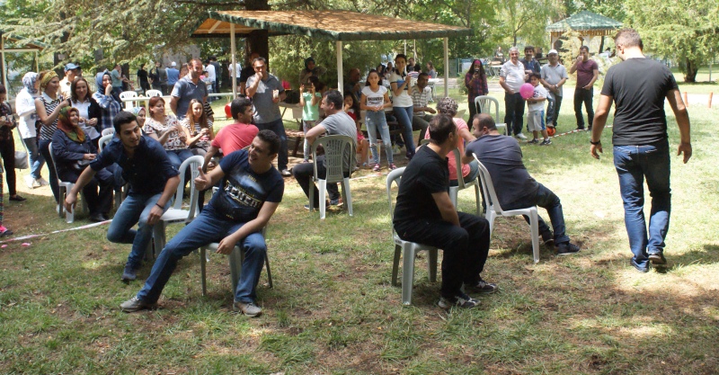 SDÜ Hastanesi çalışanları piknikte moral buldu