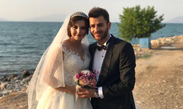 Ayşegül ile Burak Alp çifte düğünle evleniyor