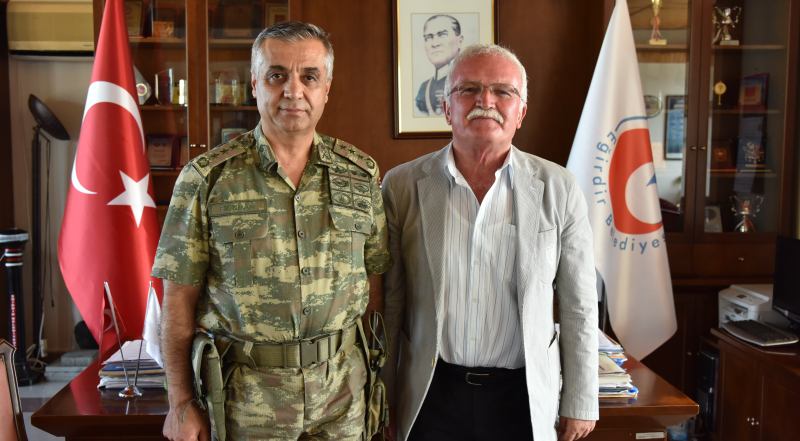 Eğirdir Dağ Komando Komutanından veda ziyareti