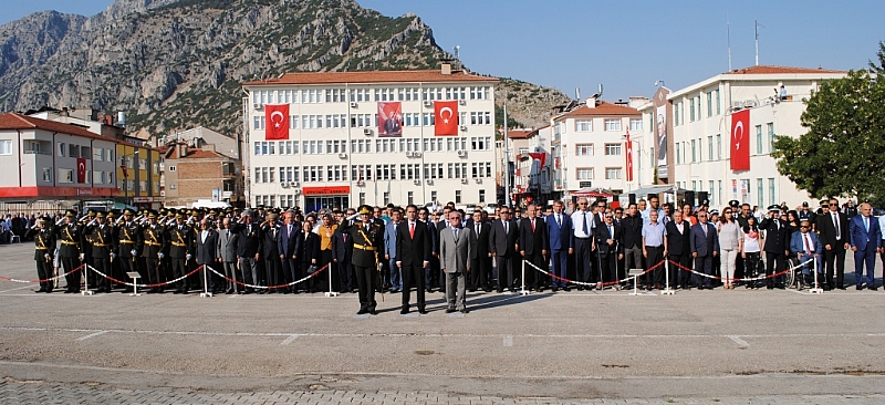 Zafer, Eğirdir?de Coşkuyla Kutlandı?